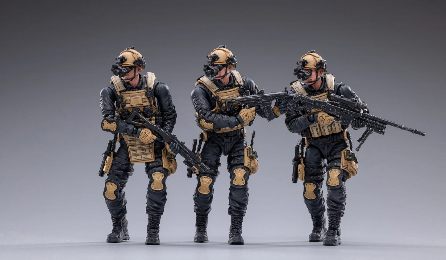 JOYTOY special forces set action figures in tactical gear with rifles posed on gray background