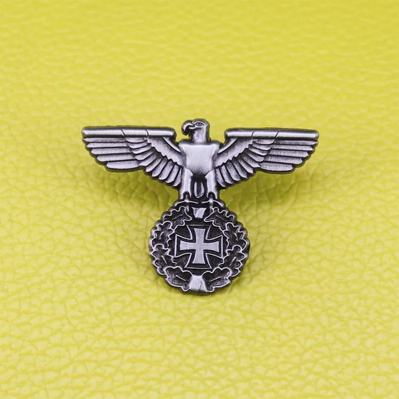 Military-Outdoors WW2 German Luftwaffe Eagles Badges Collection Military-Outdoors.com