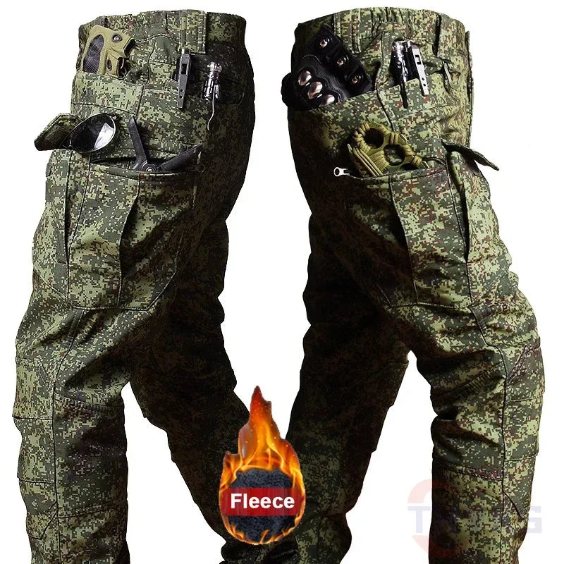 Military camouflage tactical winter suit waterproof pants with multiple pockets and fleece lining