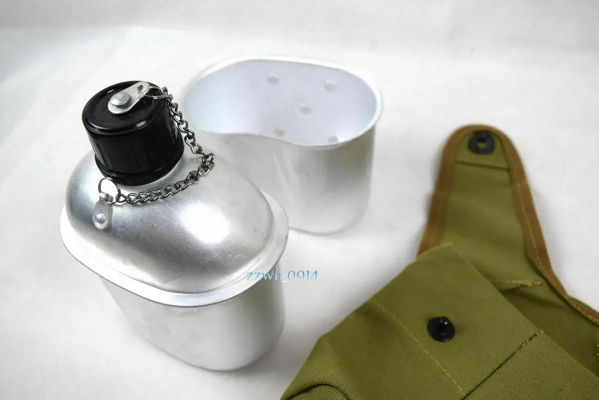 WWII US 1944 Marine Canteen Kettle Replica