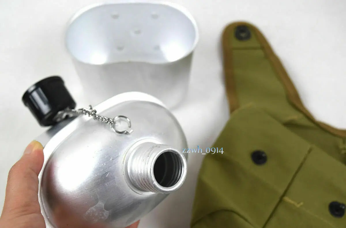 WWII US 1944 Marine Canteen Kettle Replica