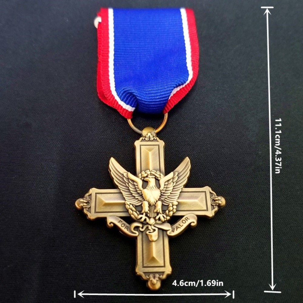 Vintage Style Distinguished Service Military Medal