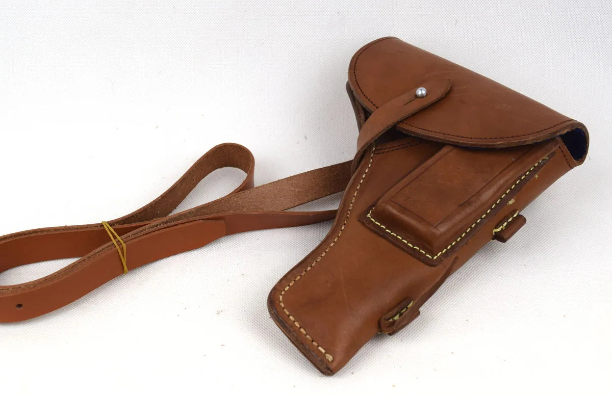 Surplus Chinese Army: Type 54 TT-33 Tokarev Pistol Leather Holster With Strap 　