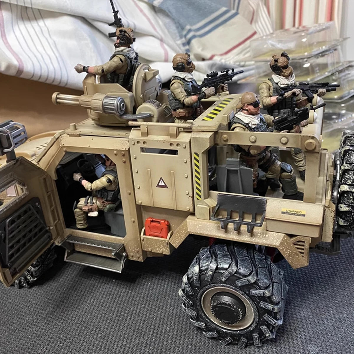 JOYTOY 1:18 U.S.Army Delta Figure Assault Squad