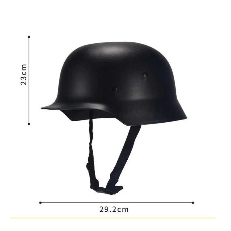 German WWII M35 Helmet