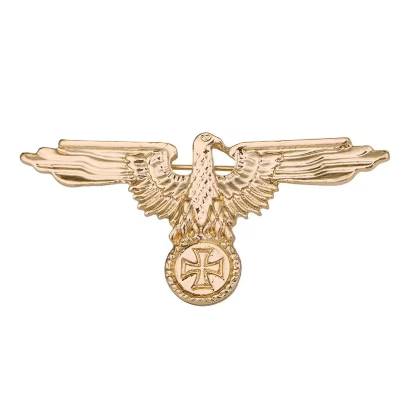 WW2 German Luftwaffe badges gold metal eagle pin reproduction for collectors and displays
