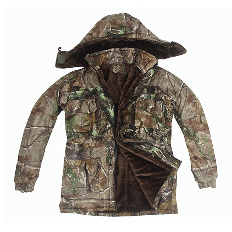 Military Camouflage Suit for Tactical Outdoor Adventure Suit