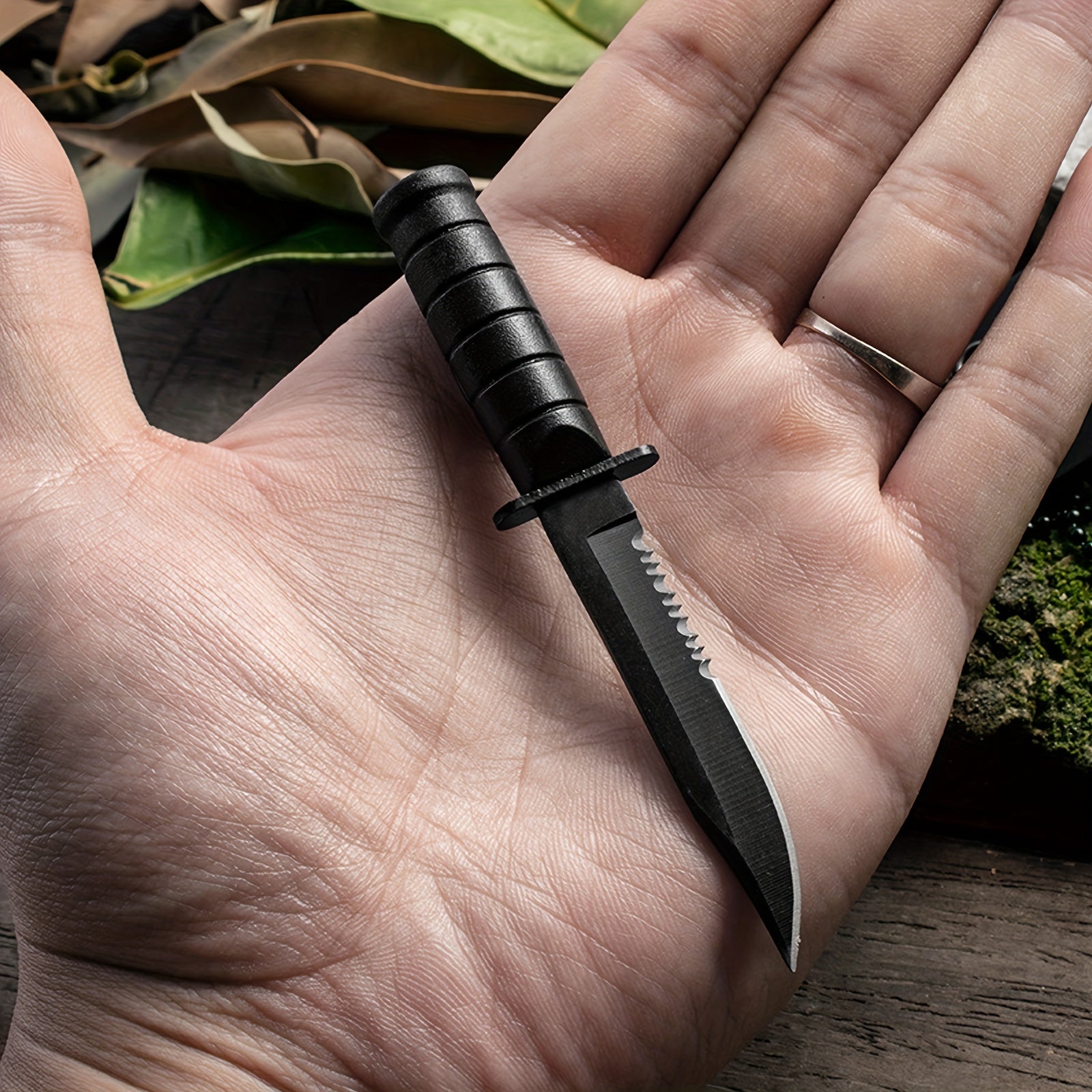 Mini Survival Knife With Chain Holder and Sheath Knife